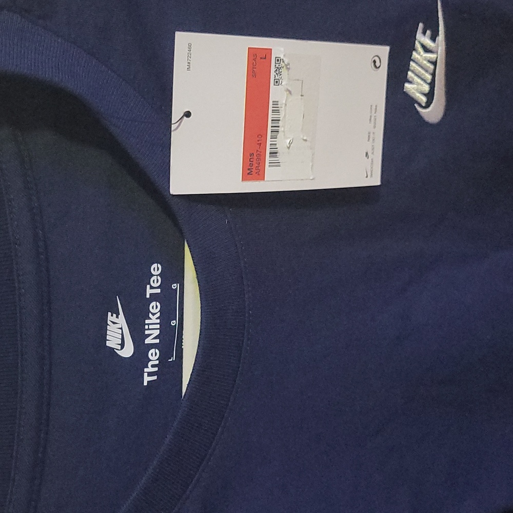 Nike Tee shirt - Picture 4 of 4